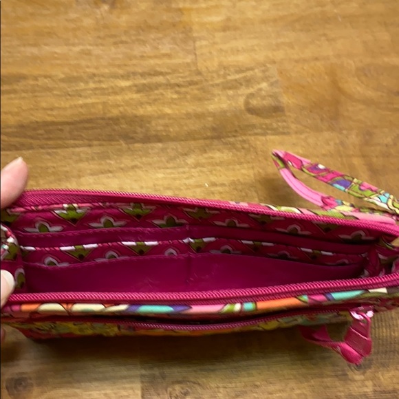 Bundle Vera Bradley tote and wristlet pink swirls - Picture 7 of 7